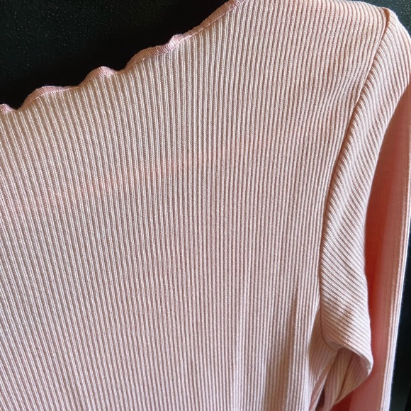 Long sleeve ruffle hem nakd top - Picture 2 of 3